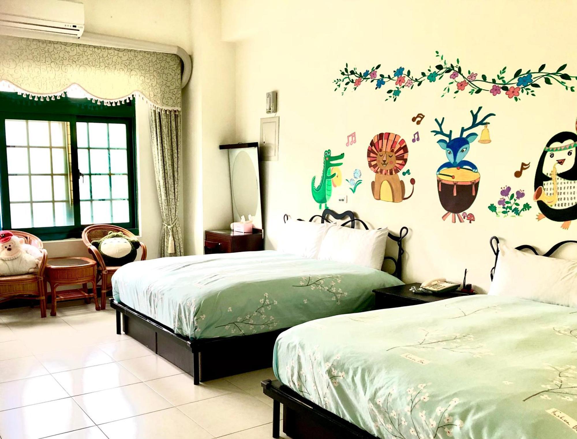 Green Window Homestay綠窗小築天安居民宿 Città di Hualien Esterno foto